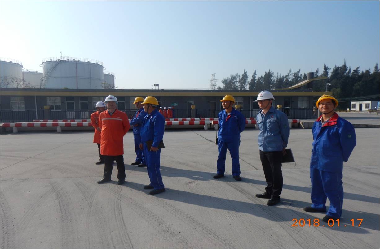 2018年1月17日，股份公司董事長曾一平對新源茂名油庫進行節前安全大檢查.jpg